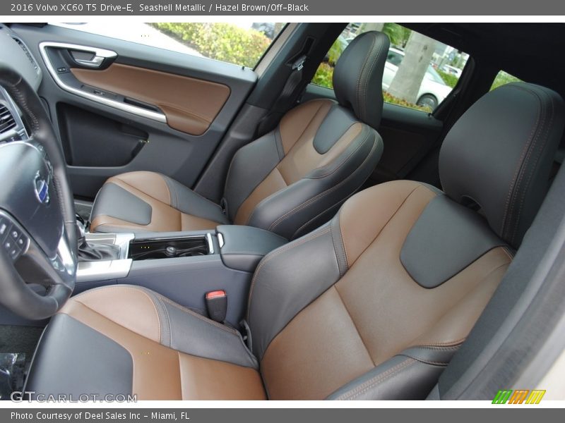 Seashell Metallic / Hazel Brown/Off-Black 2016 Volvo XC60 T5 Drive-E