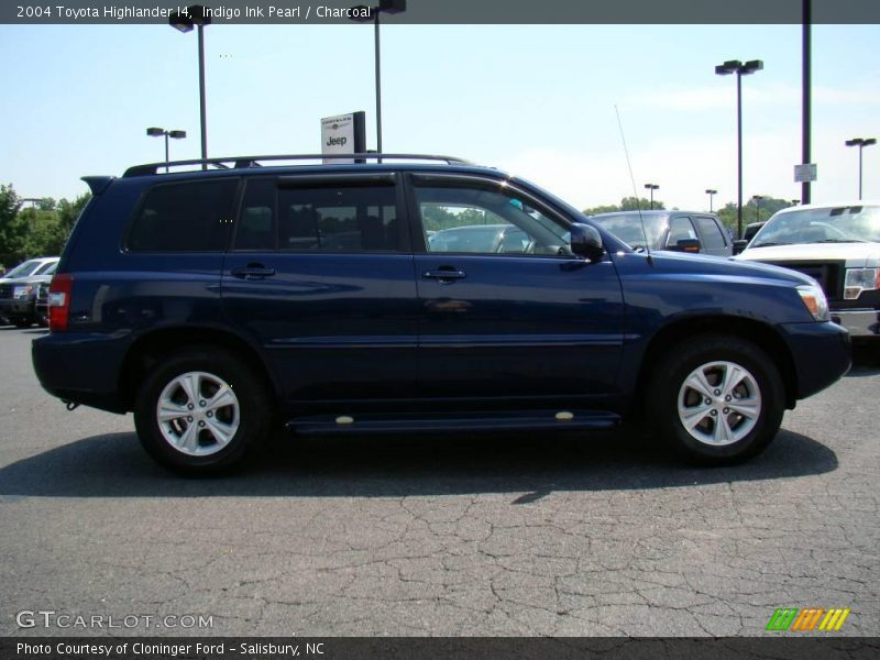 Indigo Ink Pearl / Charcoal 2004 Toyota Highlander I4