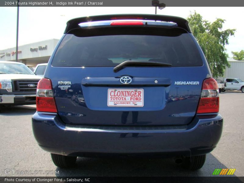 Indigo Ink Pearl / Charcoal 2004 Toyota Highlander I4