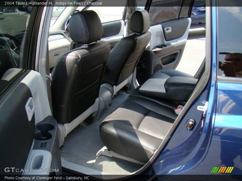 Indigo Ink Pearl / Charcoal 2004 Toyota Highlander I4