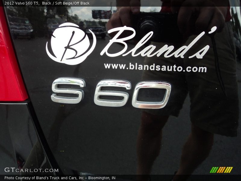 Black / Soft Beige/Off Black 2012 Volvo S60 T5