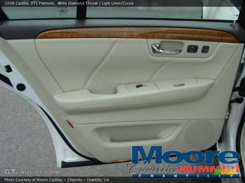 White Diamond Tricoat / Light Linen/Cocoa 2008 Cadillac DTS Platinum
