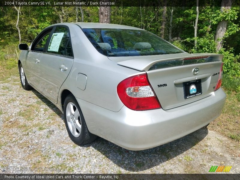 Lunar Mist Metallic / Dark Charcoal 2004 Toyota Camry SE V6