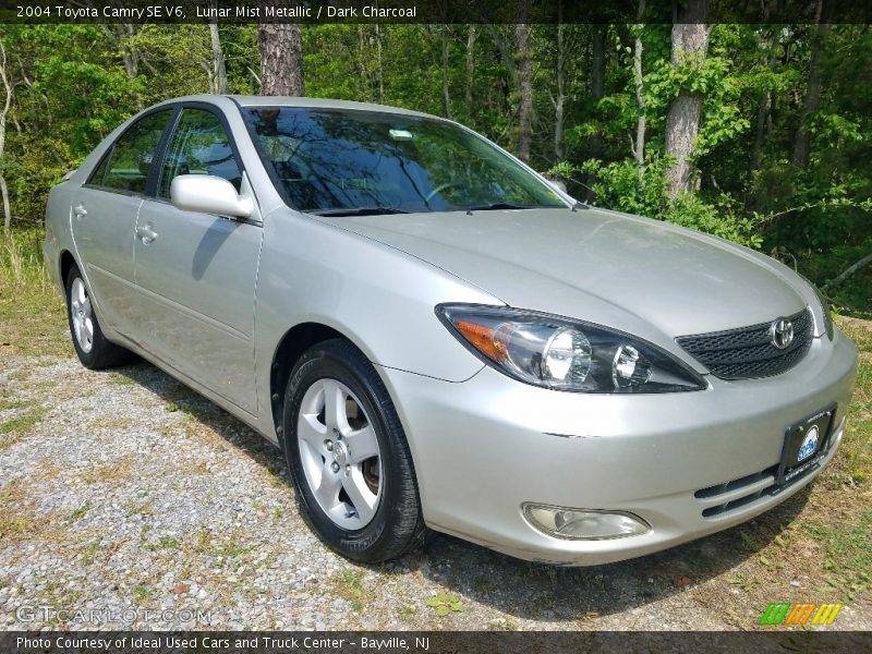 Lunar Mist Metallic / Dark Charcoal 2004 Toyota Camry SE V6