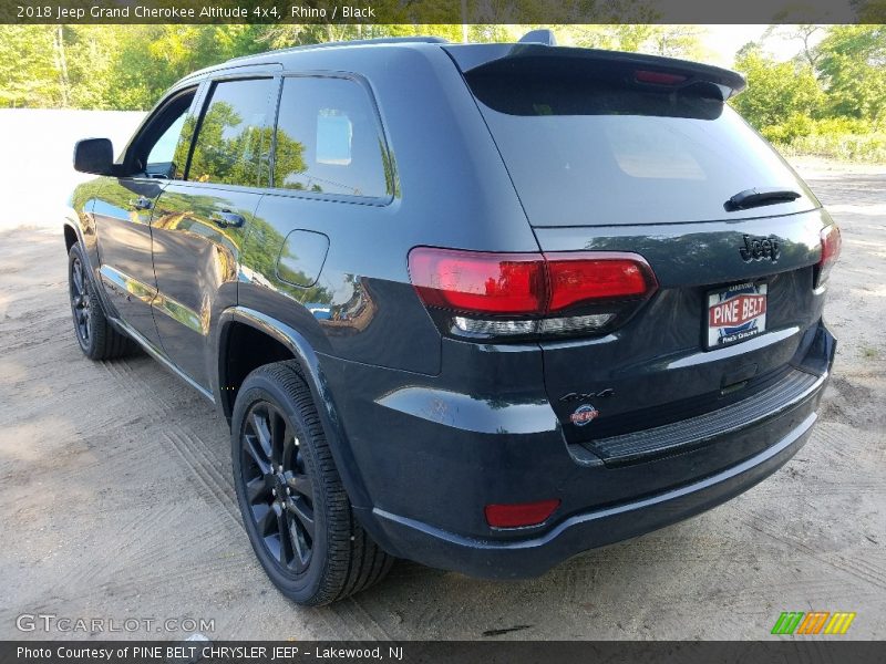Rhino / Black 2018 Jeep Grand Cherokee Altitude 4x4
