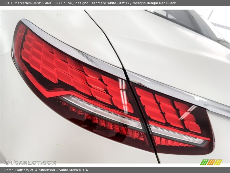 designo Cashmere White (Matte) / designo Bengal Red/Black 2018 Mercedes-Benz S AMG S63 Coupe