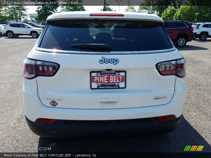 White / Black 2018 Jeep Compass Latitude 4x4