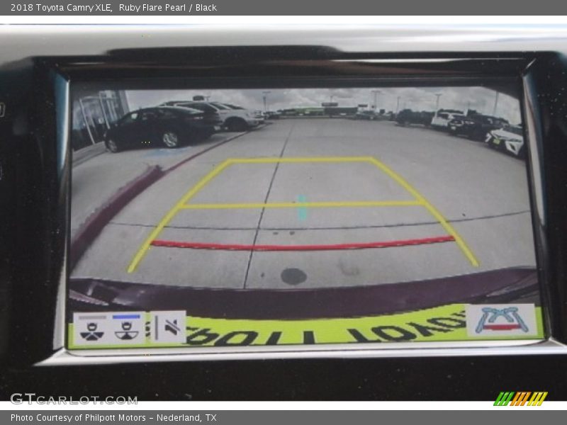 Ruby Flare Pearl / Black 2018 Toyota Camry XLE