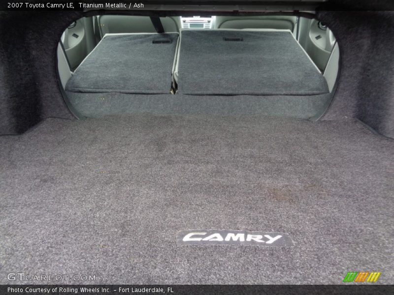 Titanium Metallic / Ash 2007 Toyota Camry LE