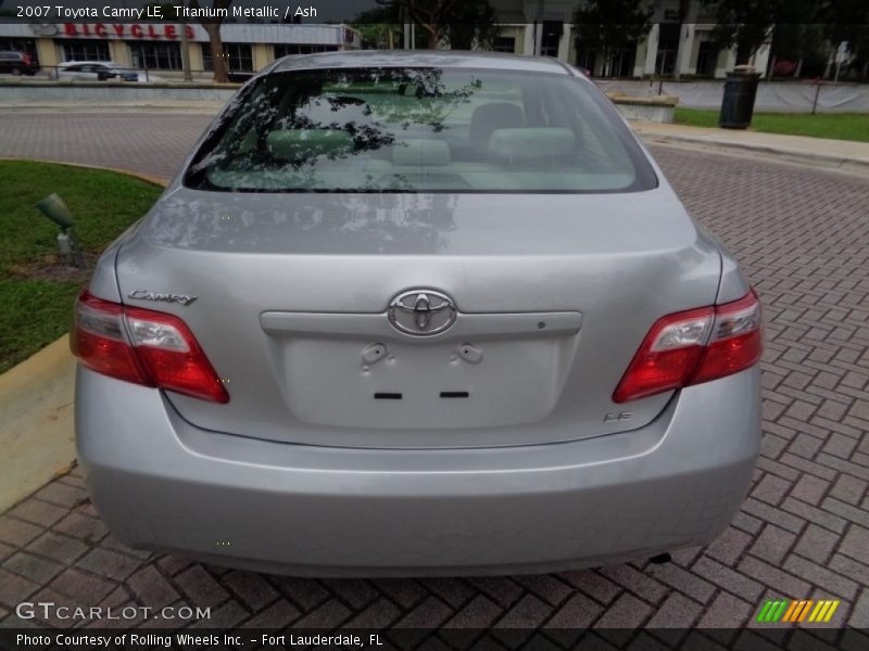 Titanium Metallic / Ash 2007 Toyota Camry LE