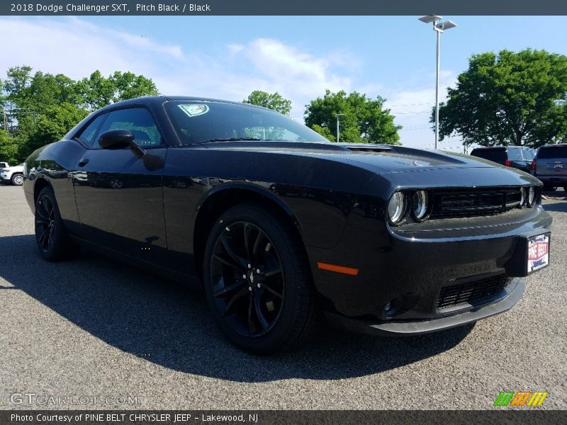 Pitch Black / Black 2018 Dodge Challenger SXT