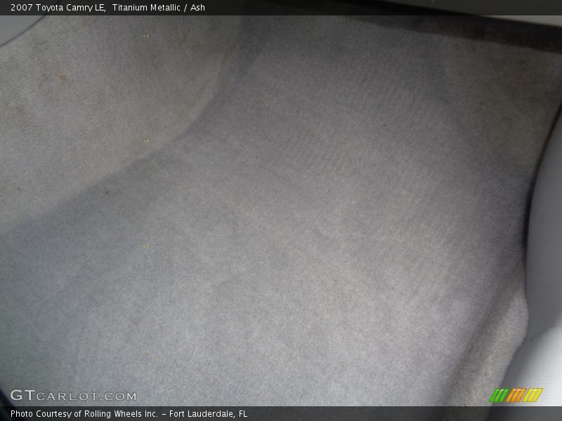 Titanium Metallic / Ash 2007 Toyota Camry LE