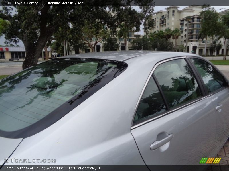 Titanium Metallic / Ash 2007 Toyota Camry LE