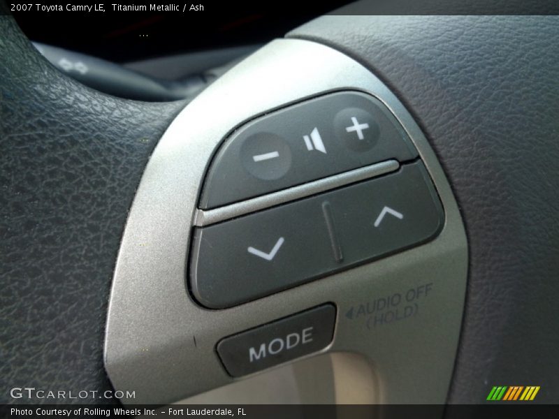 Titanium Metallic / Ash 2007 Toyota Camry LE