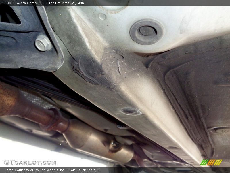 Titanium Metallic / Ash 2007 Toyota Camry LE