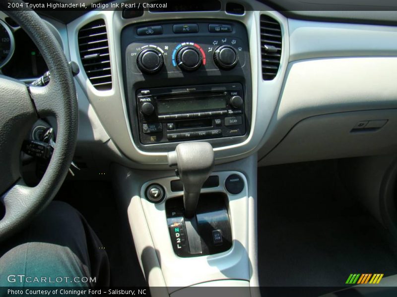 Indigo Ink Pearl / Charcoal 2004 Toyota Highlander I4