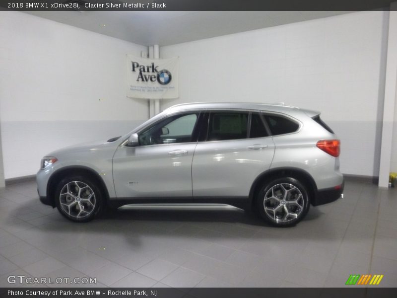 Glacier Silver Metallic / Black 2018 BMW X1 xDrive28i