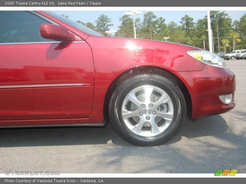 Salsa Red Pearl / Taupe 2005 Toyota Camry XLE V6