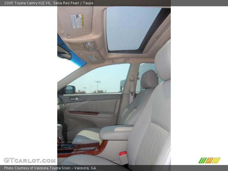 Salsa Red Pearl / Taupe 2005 Toyota Camry XLE V6