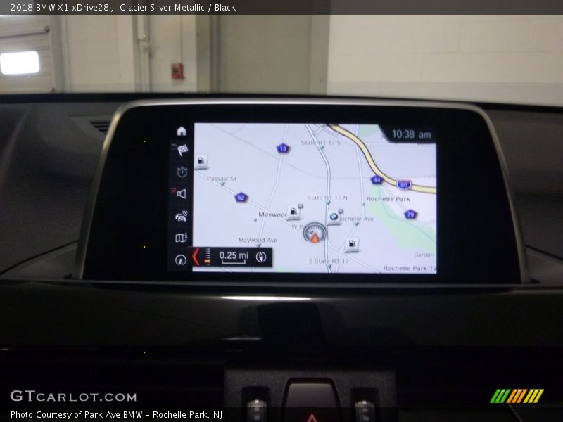Glacier Silver Metallic / Black 2018 BMW X1 xDrive28i