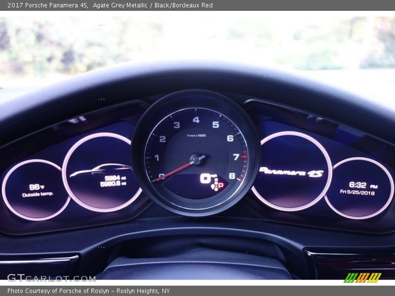  2017 Panamera 4S 4S Gauges