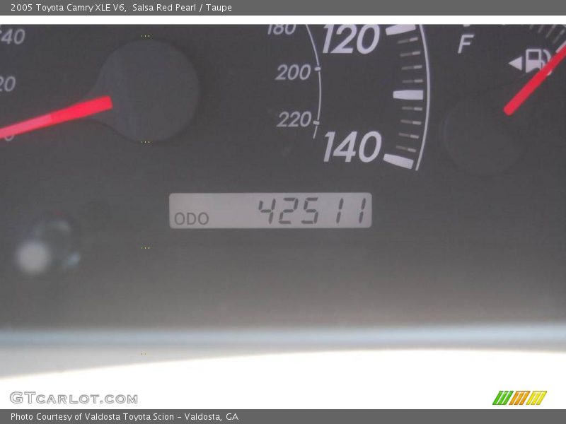 Salsa Red Pearl / Taupe 2005 Toyota Camry XLE V6