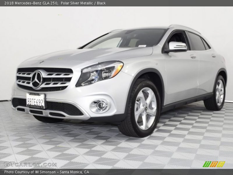 Polar Silver Metallic / Black 2018 Mercedes-Benz GLA 250