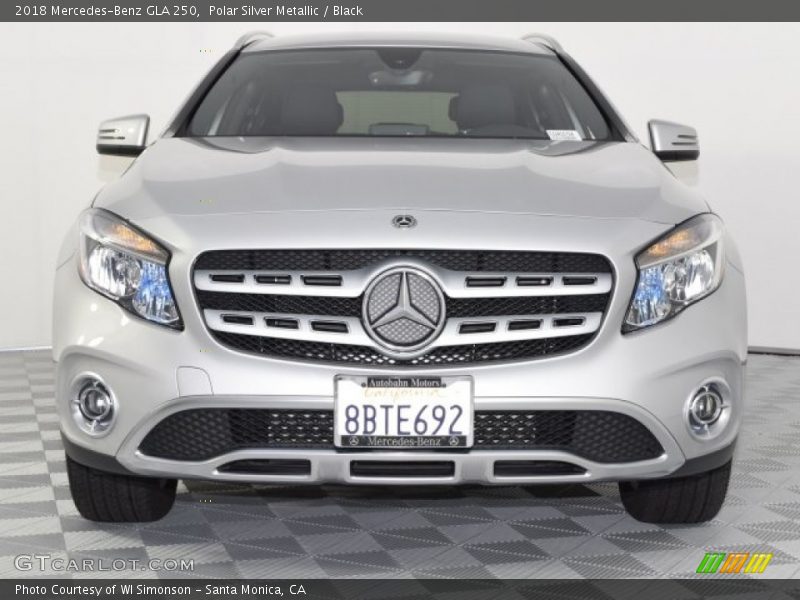 Polar Silver Metallic / Black 2018 Mercedes-Benz GLA 250