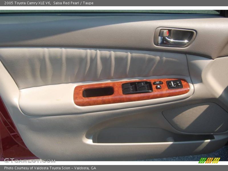 Salsa Red Pearl / Taupe 2005 Toyota Camry XLE V6
