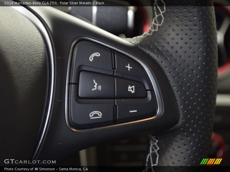 Polar Silver Metallic / Black 2018 Mercedes-Benz GLA 250