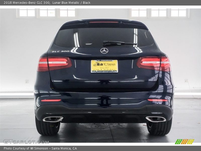 Lunar Blue Metallic / Black 2018 Mercedes-Benz GLC 300