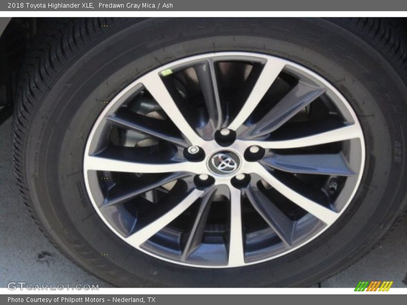 Predawn Gray Mica / Ash 2018 Toyota Highlander XLE