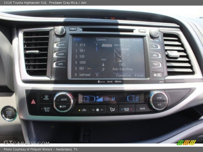 Predawn Gray Mica / Ash 2018 Toyota Highlander XLE