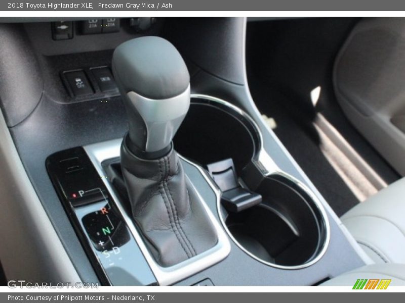 Predawn Gray Mica / Ash 2018 Toyota Highlander XLE