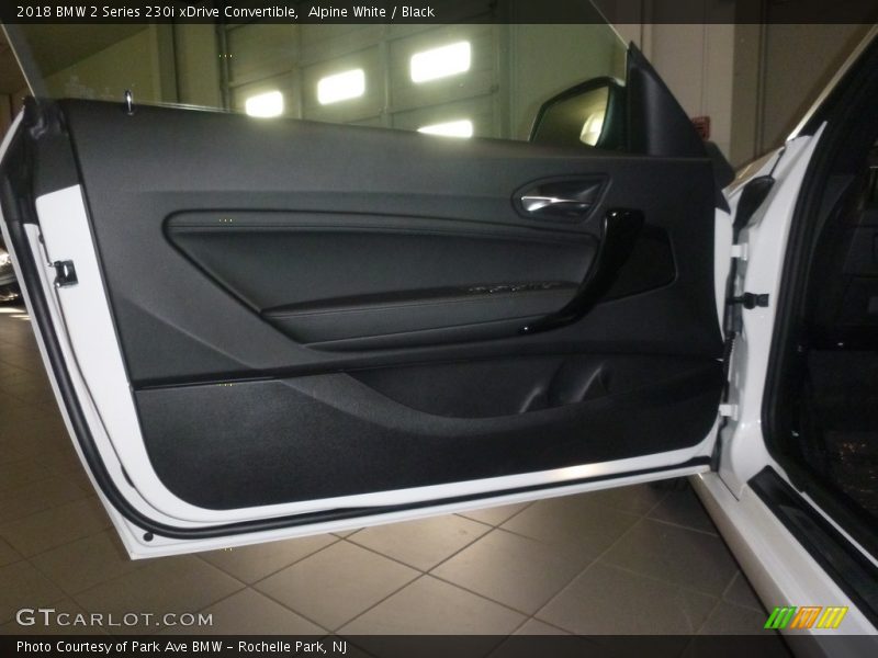 Alpine White / Black 2018 BMW 2 Series 230i xDrive Convertible