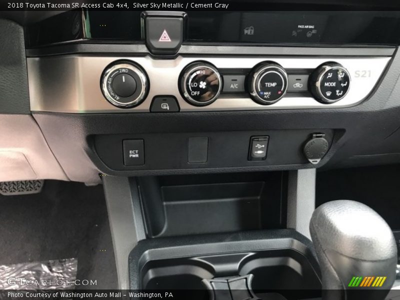 Controls of 2018 Tacoma SR Access Cab 4x4