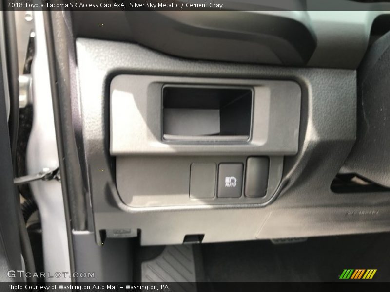 Silver Sky Metallic / Cement Gray 2018 Toyota Tacoma SR Access Cab 4x4