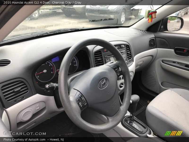 Charcoal Gray / Gray 2010 Hyundai Accent GLS 4 Door