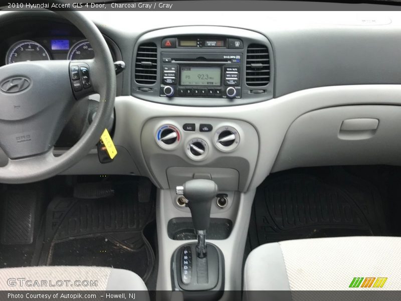 Charcoal Gray / Gray 2010 Hyundai Accent GLS 4 Door