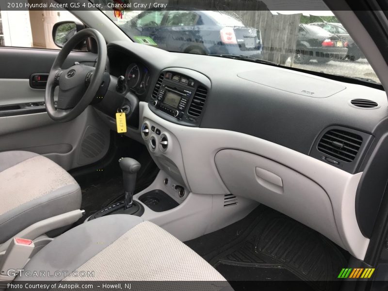 Charcoal Gray / Gray 2010 Hyundai Accent GLS 4 Door