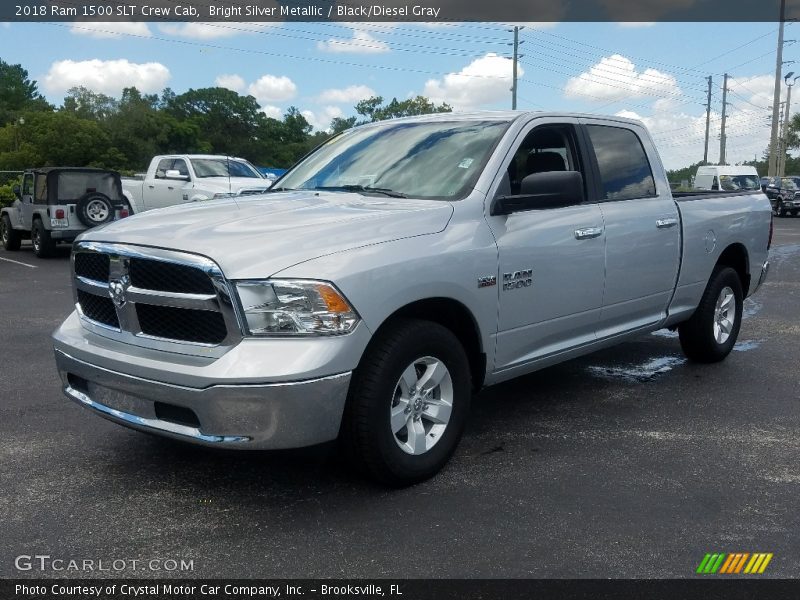 Front 3/4 View of 2018 1500 SLT Crew Cab
