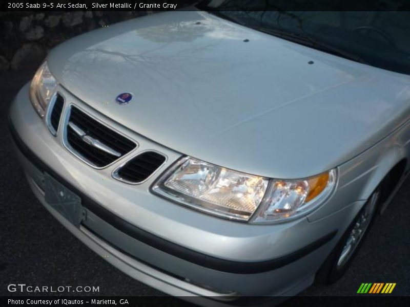 Silver Metallic / Granite Gray 2005 Saab 9-5 Arc Sedan