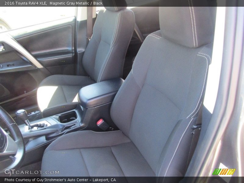 Magnetic Gray Metallic / Black 2016 Toyota RAV4 XLE