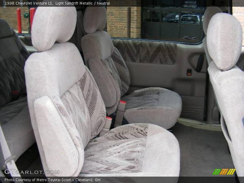 Light Sandrift Metallic / Neutral 1998 Chevrolet Venture LS