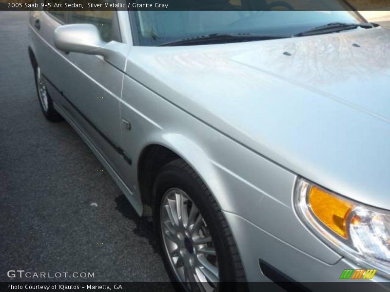 Silver Metallic / Granite Gray 2005 Saab 9-5 Arc Sedan