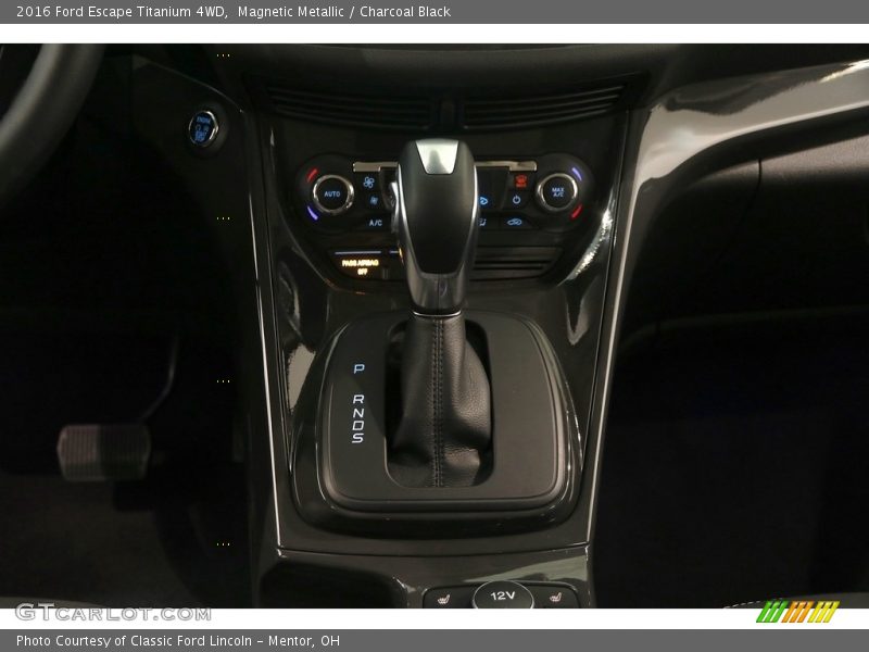 Magnetic Metallic / Charcoal Black 2016 Ford Escape Titanium 4WD