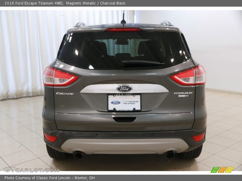 Magnetic Metallic / Charcoal Black 2016 Ford Escape Titanium 4WD