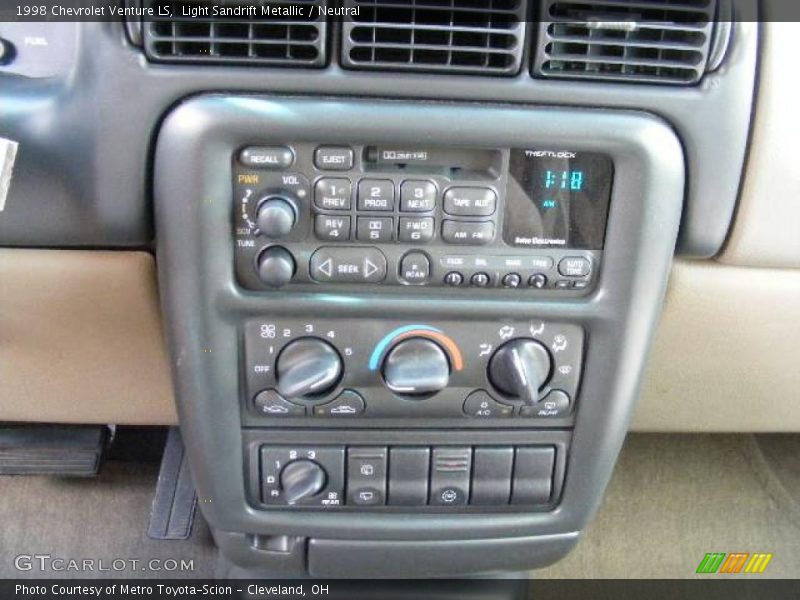 Light Sandrift Metallic / Neutral 1998 Chevrolet Venture LS