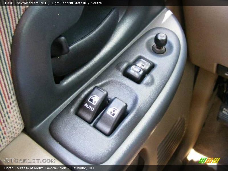 Light Sandrift Metallic / Neutral 1998 Chevrolet Venture LS