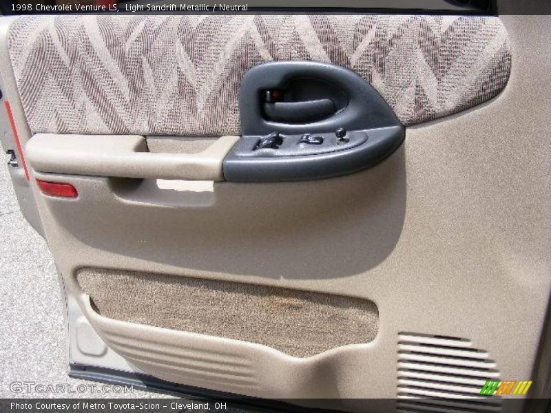 Light Sandrift Metallic / Neutral 1998 Chevrolet Venture LS